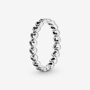 Pandora Linked Love in Kapela Strieborne | 675FEIYCD